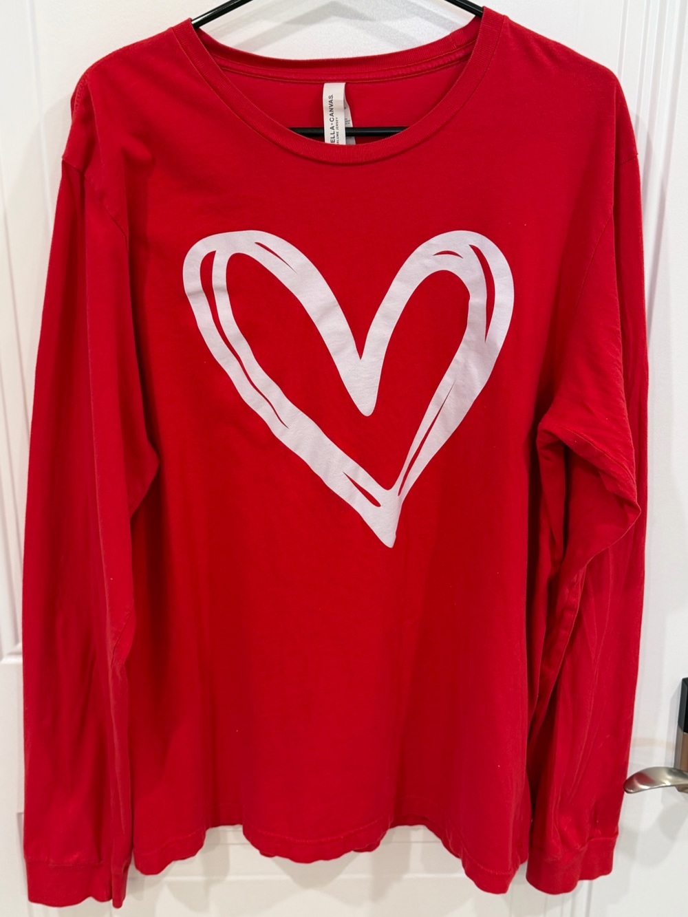 Bella & Canvas Airlume Jersey Heart Graphic Long-Sleeve Tee XL